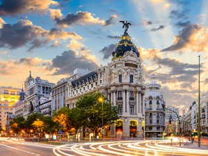 Air & 4-Nt Madrid w/ Breakfast Daily