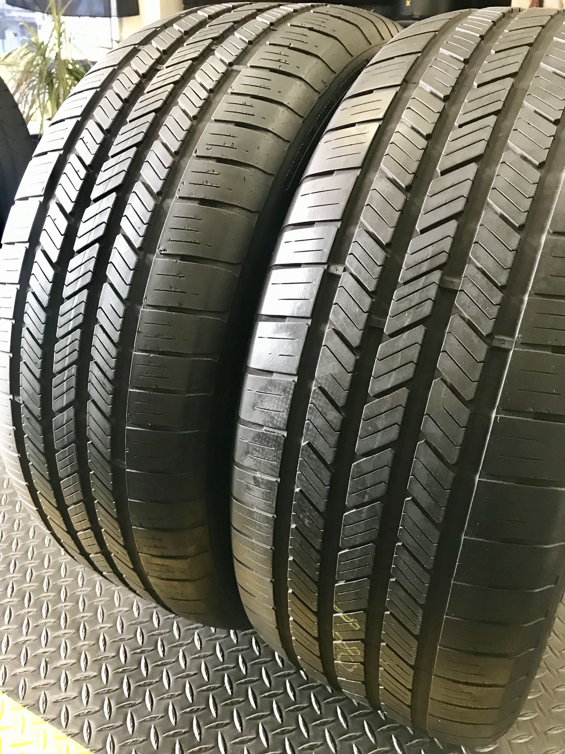 2 USED TIRES 235/45R19 Goodyear EAGLE LS2 RUN ON FLAT WITH 60 TREAD LIFE
