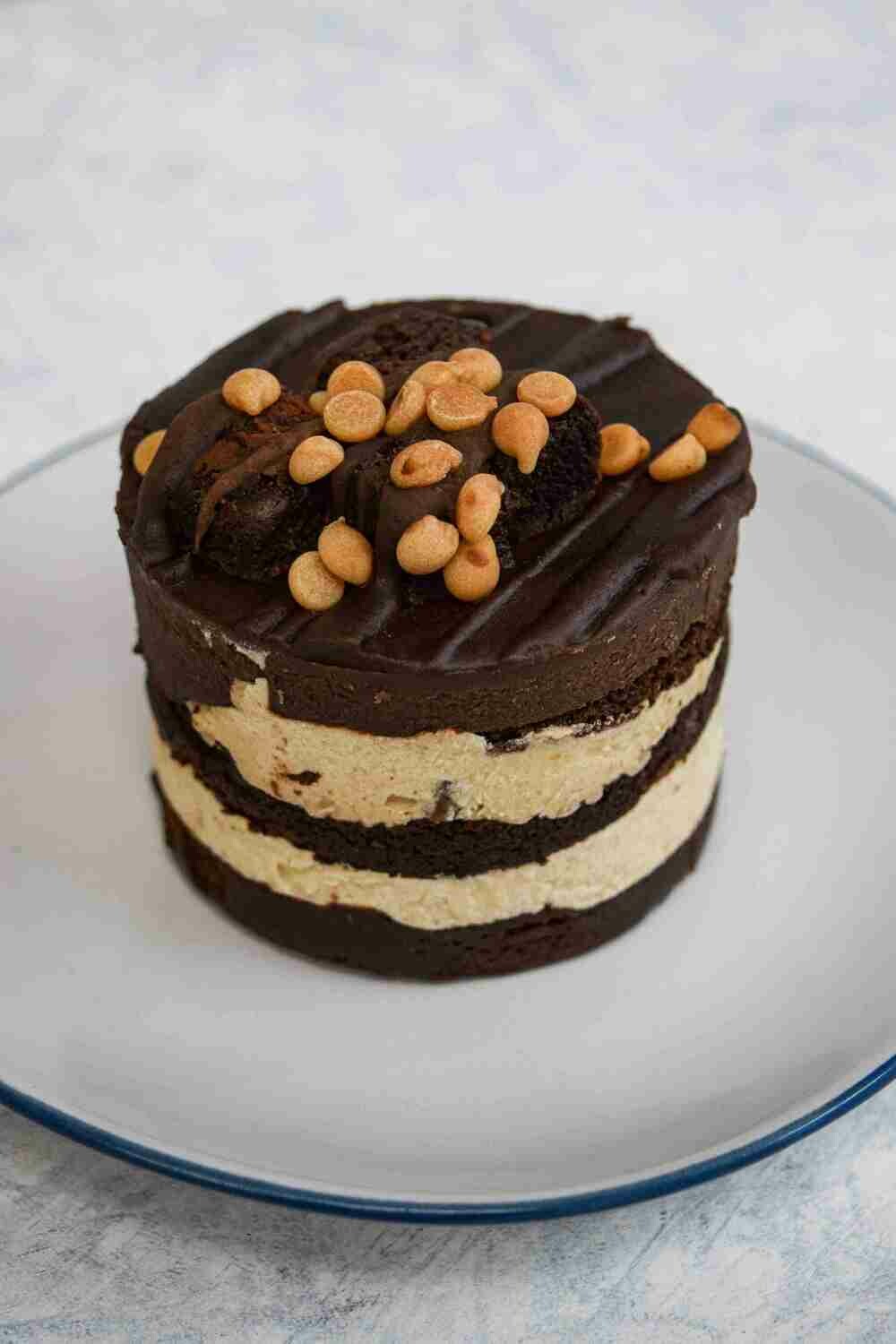 Peanut Butter Explosion MINI CAKES