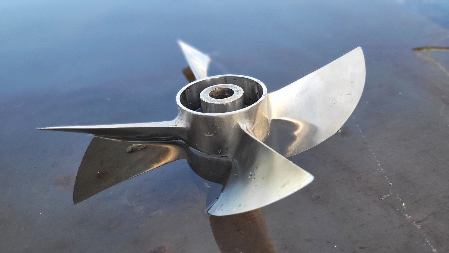 F4 race propeller 2022 (Stefan Arand special edition) RACING STORE