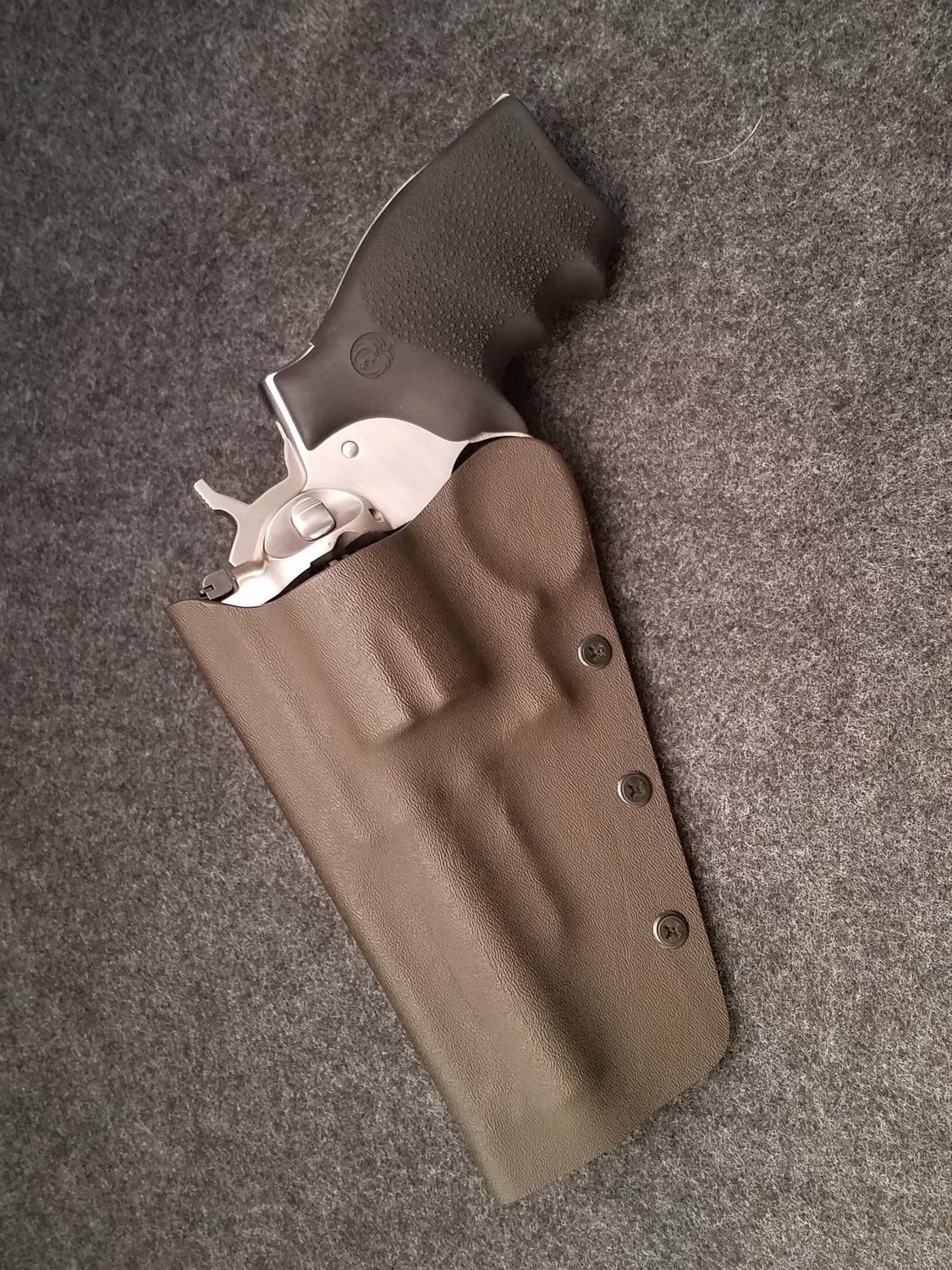 Large Revolver Belt Rig