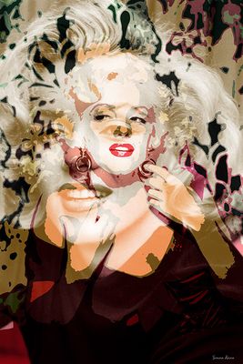 Zwischen Glamour und Zerbrechlichkeit - Marylin