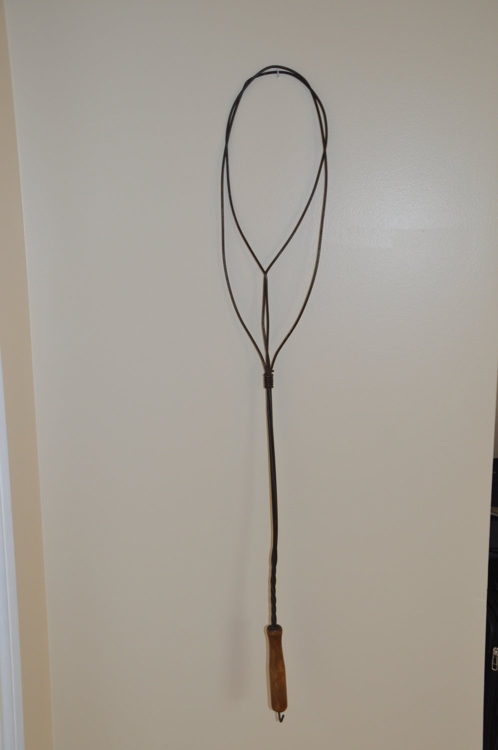 Rug Beater Double Oval