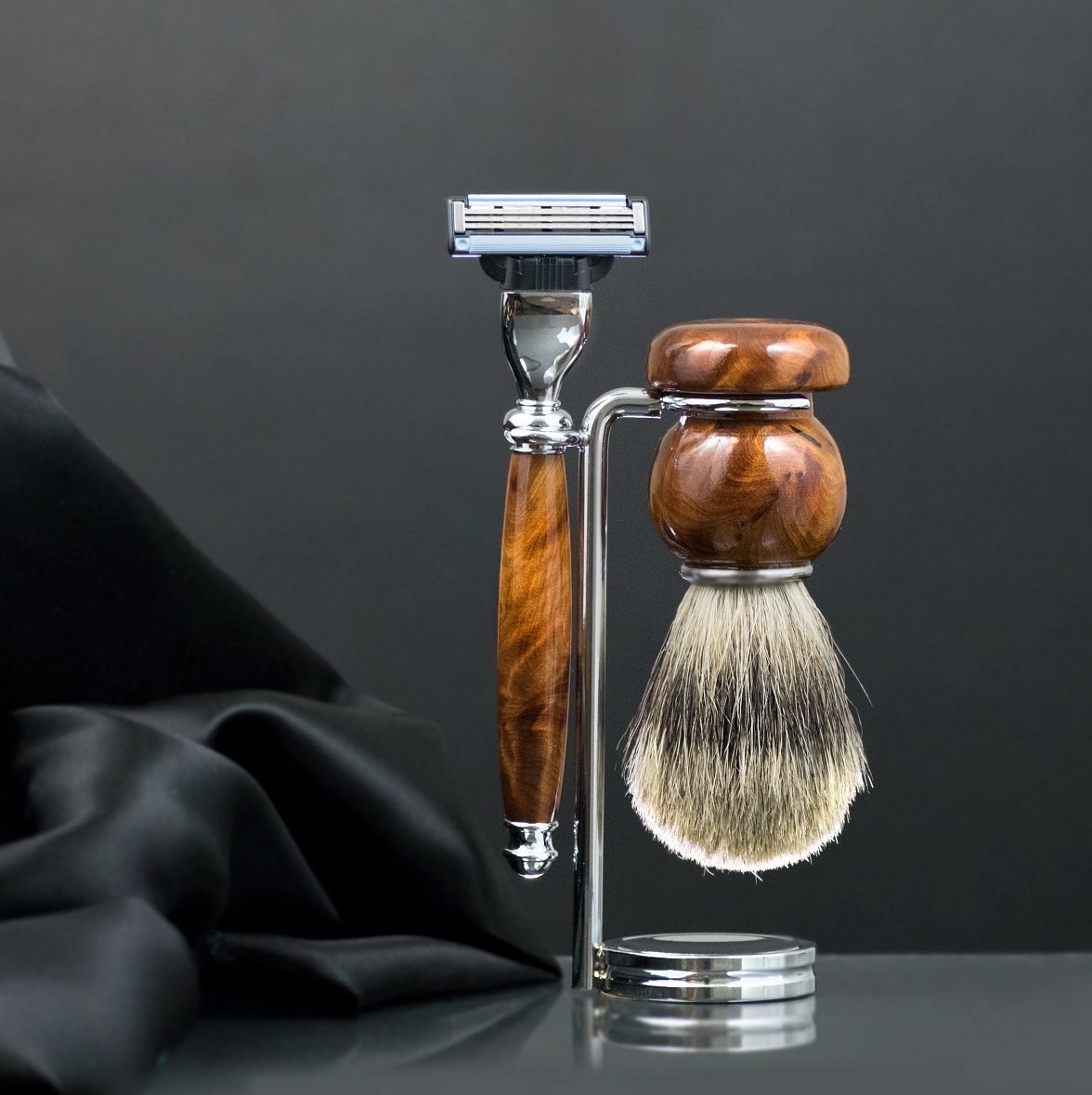 Men's Shaving Set Chrome Stand