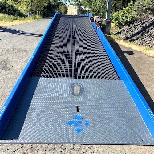 Buy Bluff Used Mobile Yard Ramp in California, 20K Capacity, 84" Width