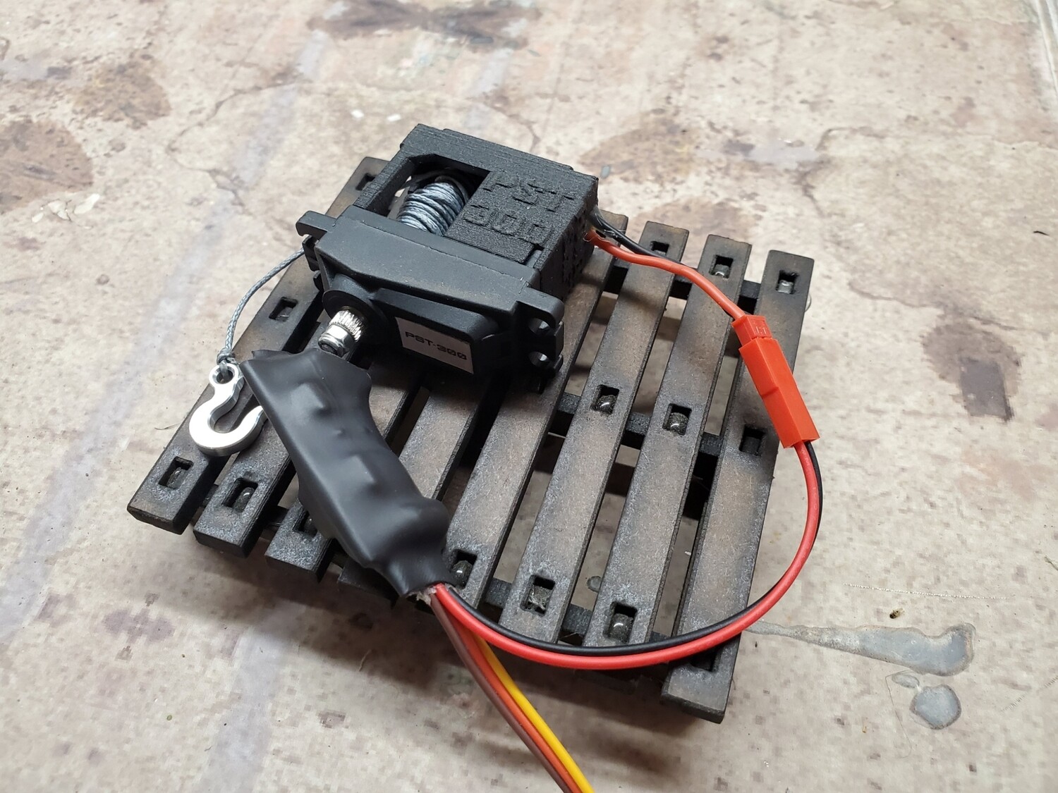 PST300 servo winch series