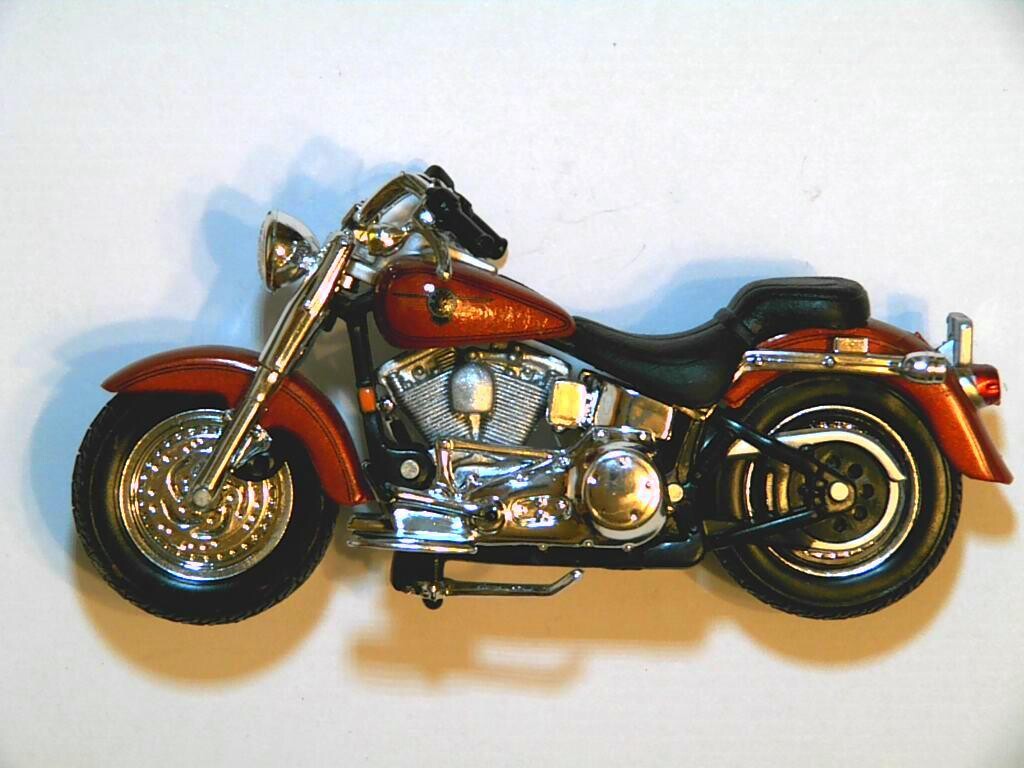 Maisto - 1:18 - Lot de 5 Harley Davidson Touring - Catawiki