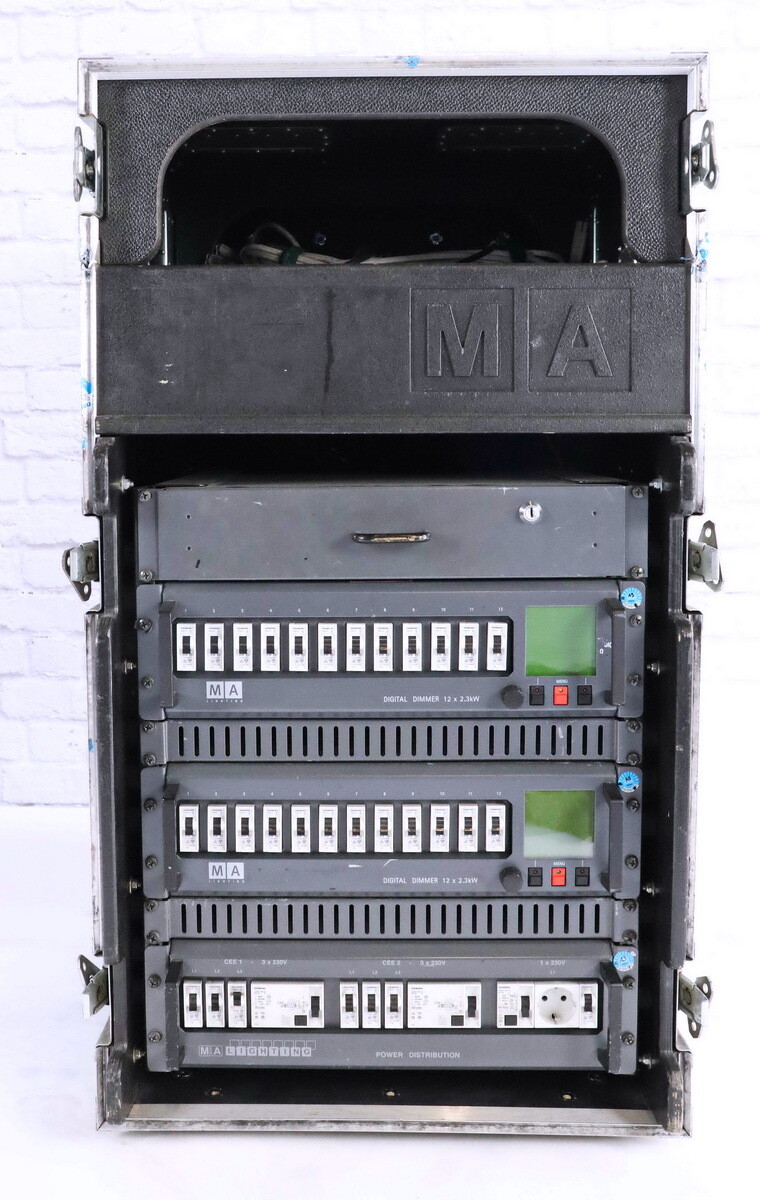MA Lighting 24ch rack