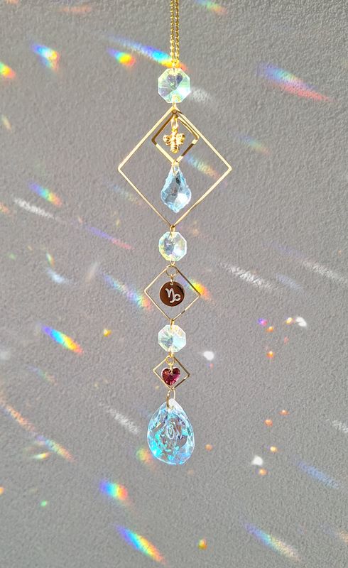 Pendentif bleu, signe astro &amp; coeur rouge