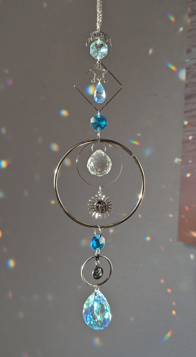 Etoile et OM bleu ciel