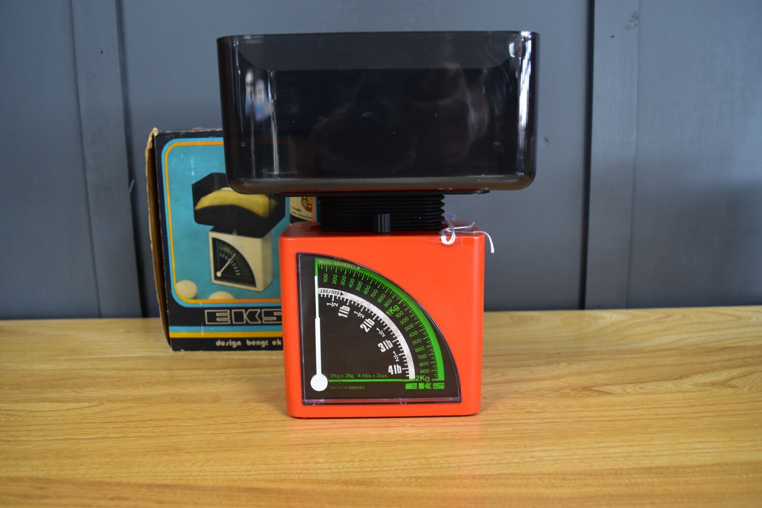 1970s Boxed "Eks" Kitchen Scales