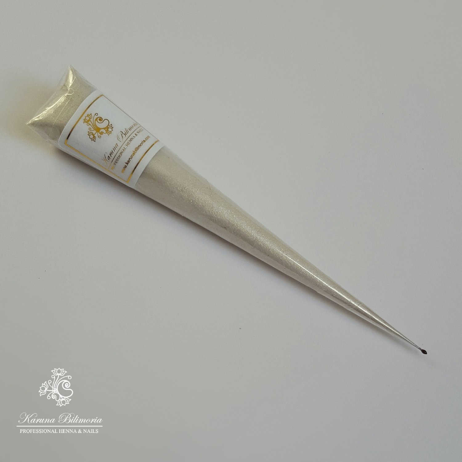 Pearl glitter gel cone