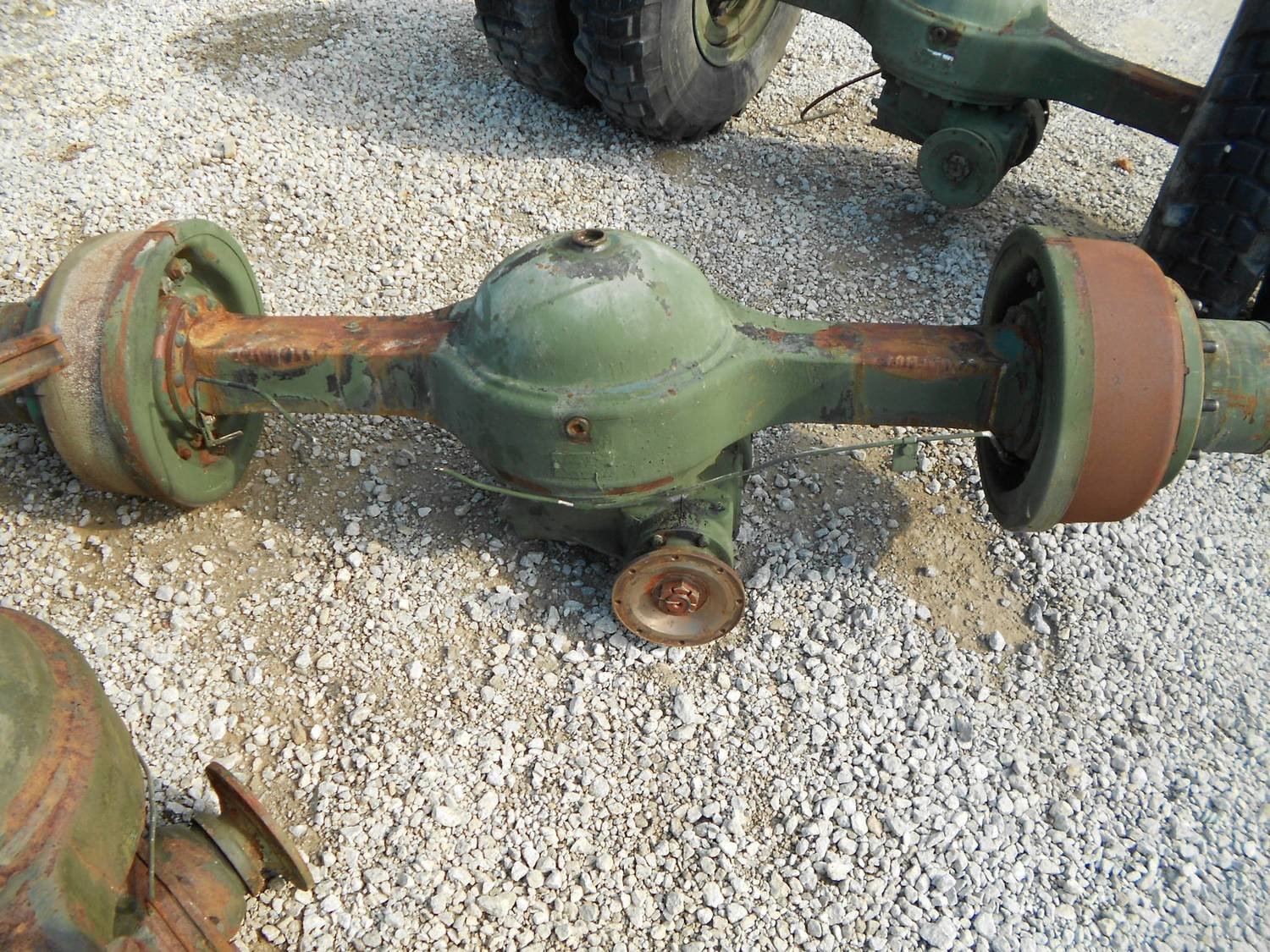 Rear Rockwell 5 ton axle