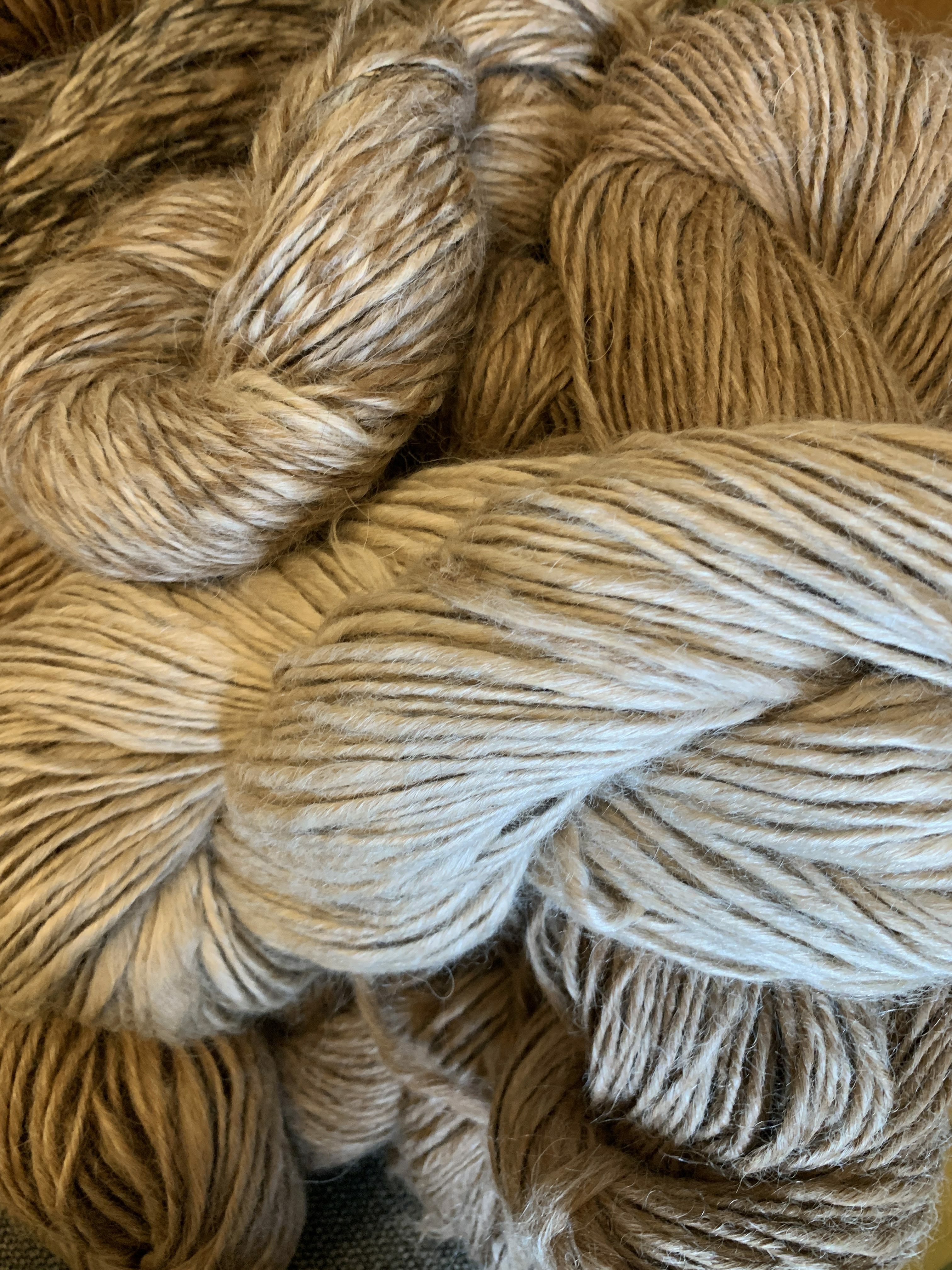 Bulky Weight Lopi Suri Alpaca Yarn