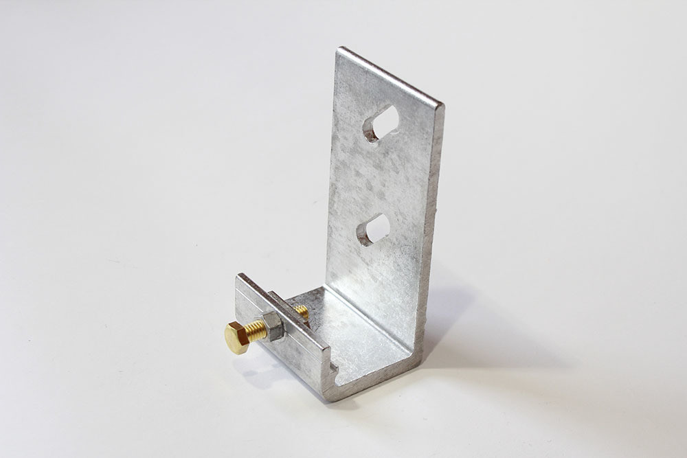 JBracket for wood docks 9067