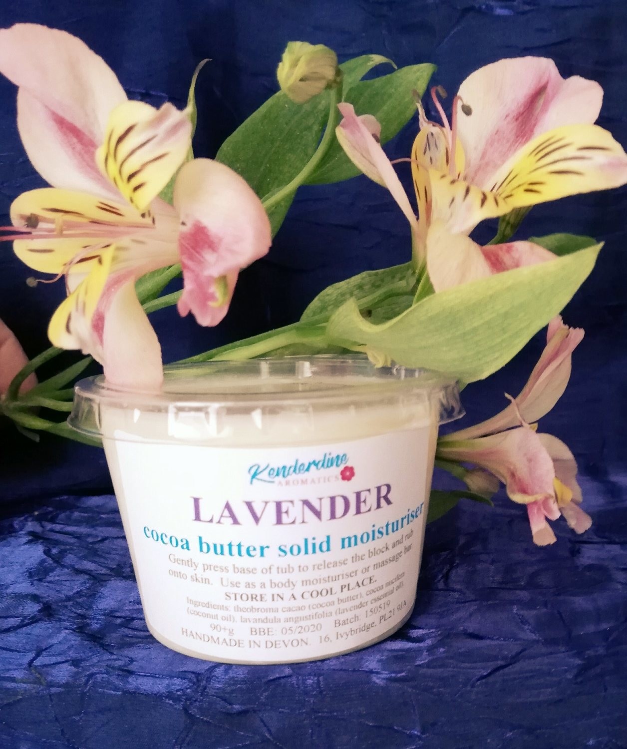 Cocoa butter solid moisturiser Lavender