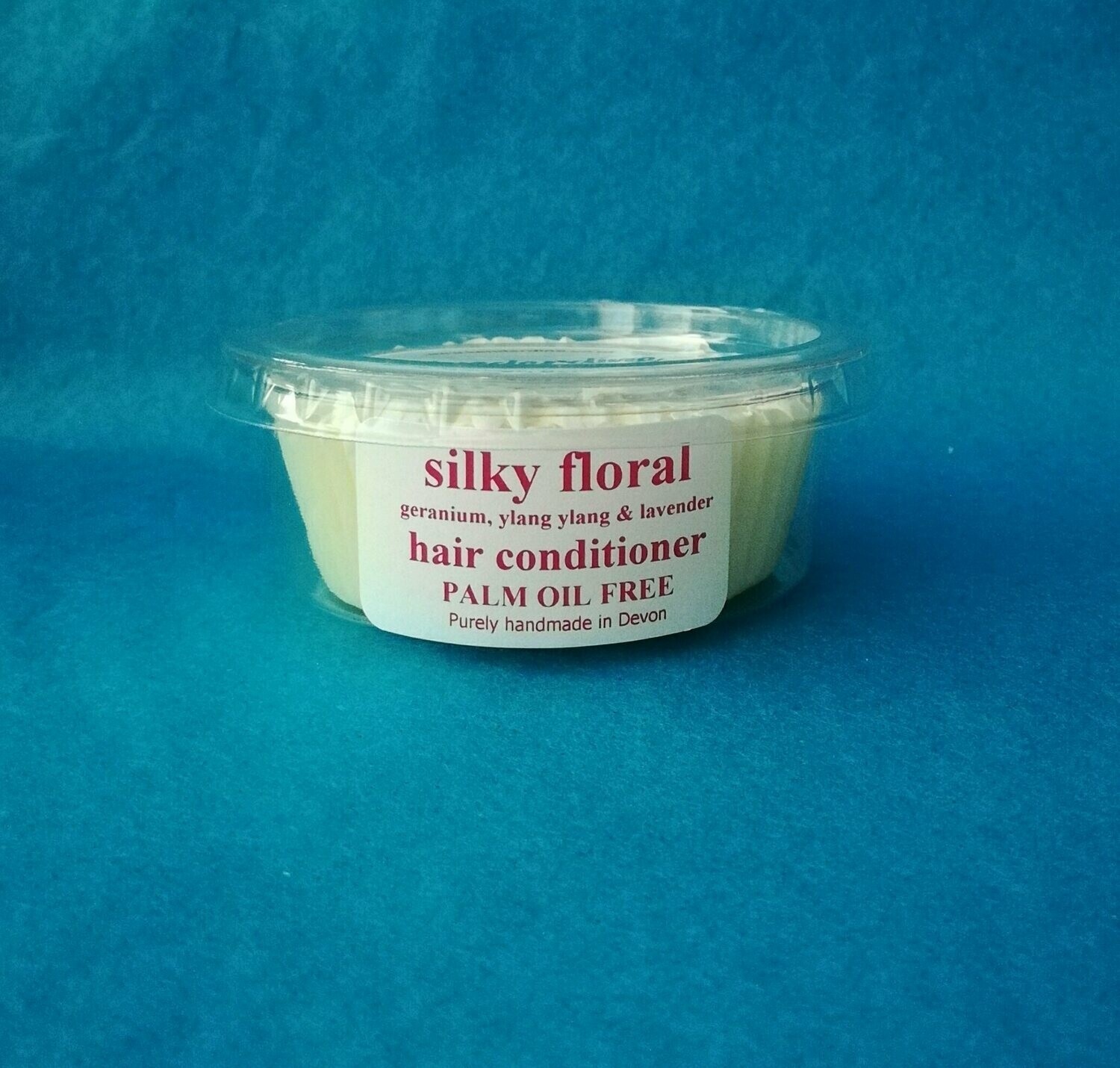 Silky hair conditioner floral