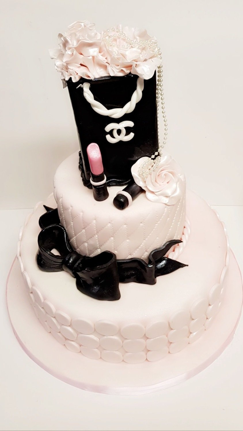 Chanel Cake