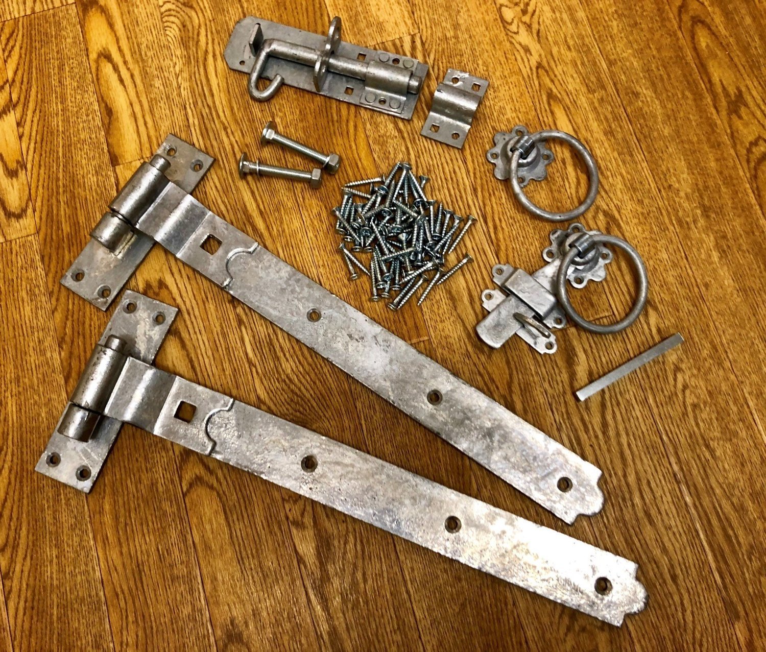 Single gate complete ironmongery kit (Hook & Band hinges)