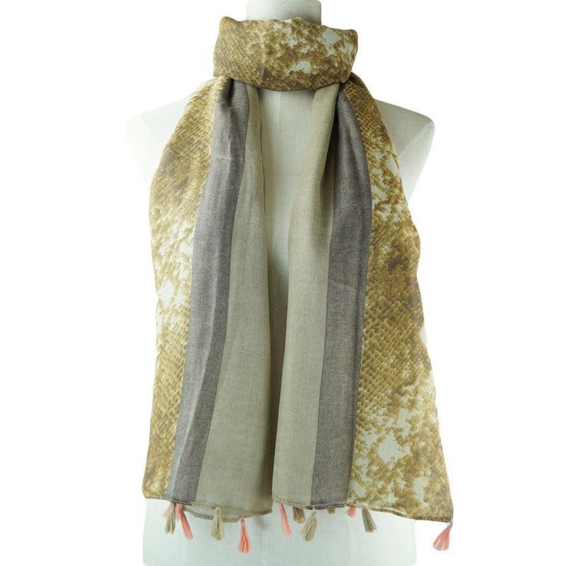 Scarf Snakeskin & Coffee