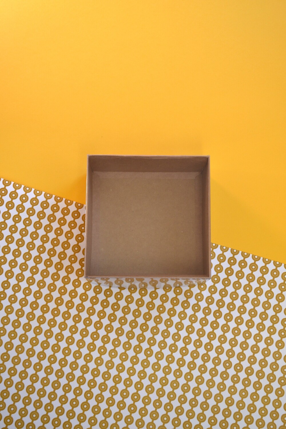 Box with Kraft base and PVC lid 150x150x75 mm Online Store Core Pack