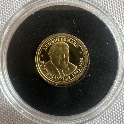 Goldmünze - Ludwig Erhard, 0,6 Gramm, 999er Gold, mit Zertifikat, Kapsel