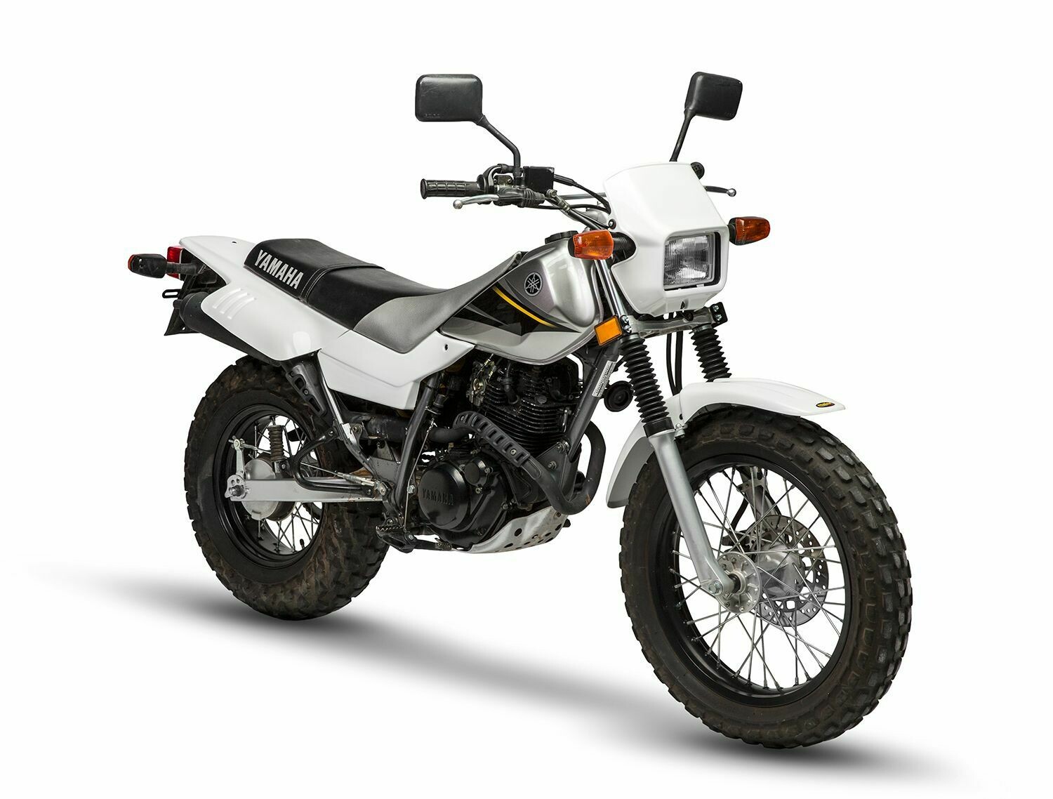 87-21 Yamaha TW200 Complete Plastic Set Maier - NEW