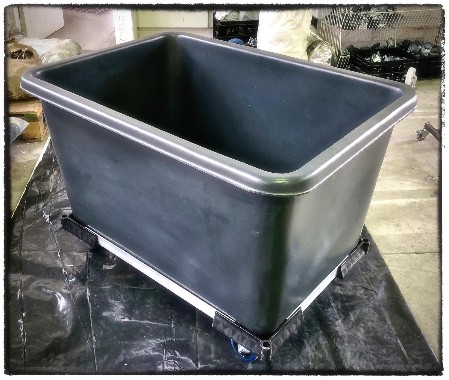 Laundry Bin on wheels