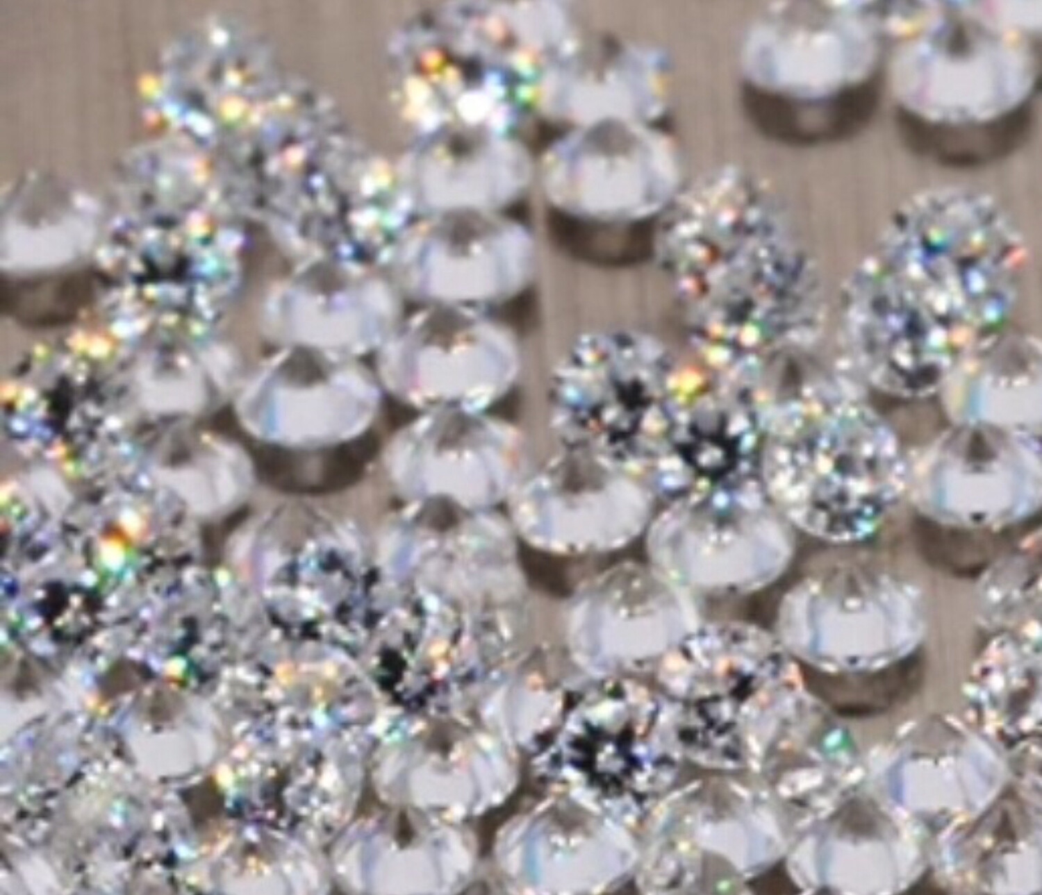 Cubic Zirconias (10 CZ’s) 8mm