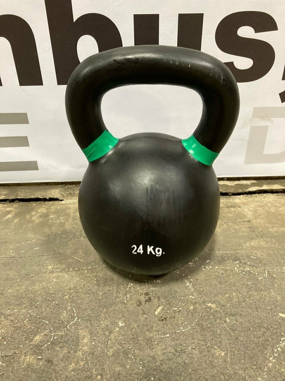24 Kg Kettlebell (52.8 lbs)