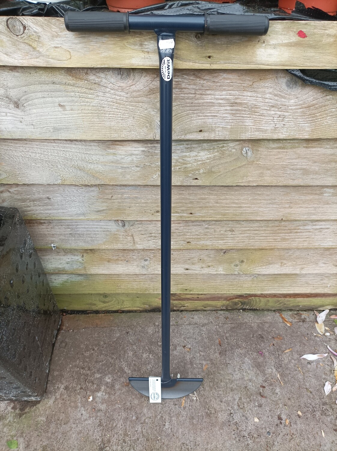 Half Moon Lawn Edger Solid Steel