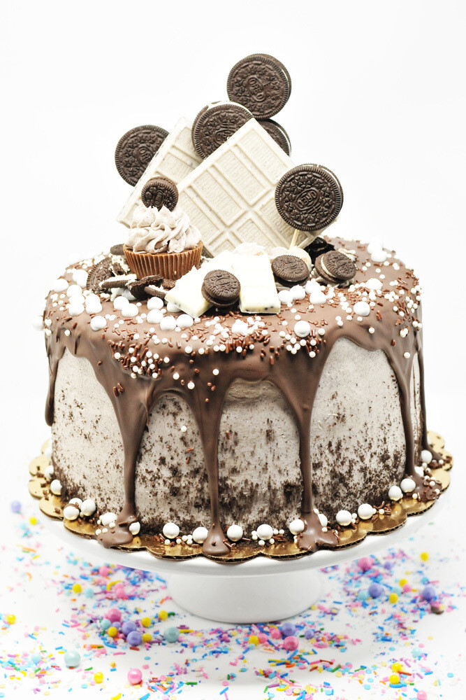 Chocolate Cookie Cake