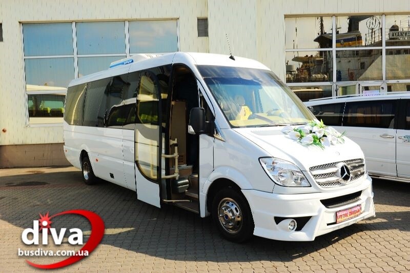 Микроавтобус 22 мест. Французский медицинский микроавтобус. Мерседес спринтер 19 мест. Микроавтобус 22 мест. Мерседес спринтер пассажирский 22 местный.