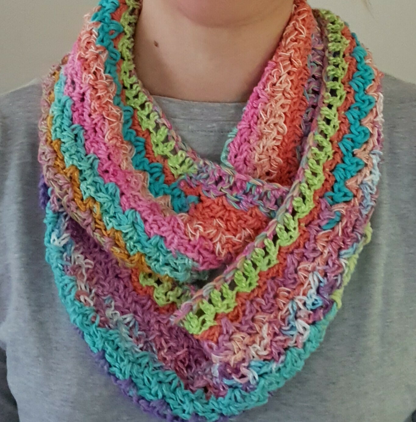 MoYa Jubilee Cowl Crochet Kit