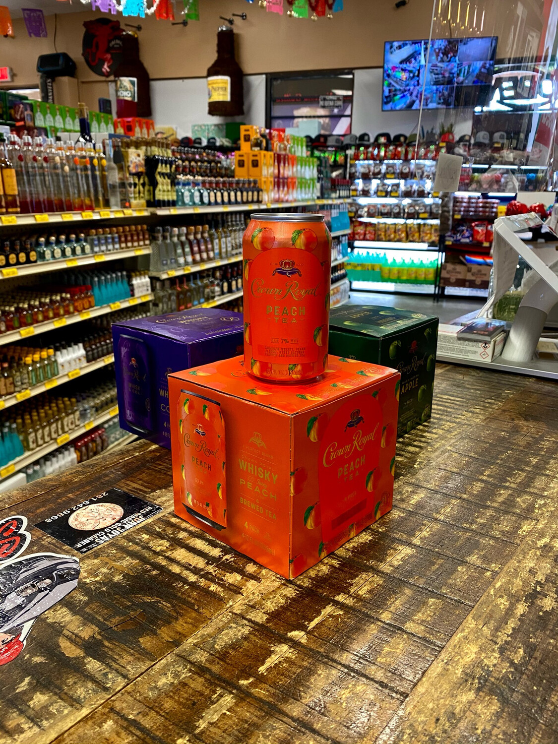 Crown Royal Peach 🍑 Tea (4pk) Houston Liquor Store Houston Liquor Store