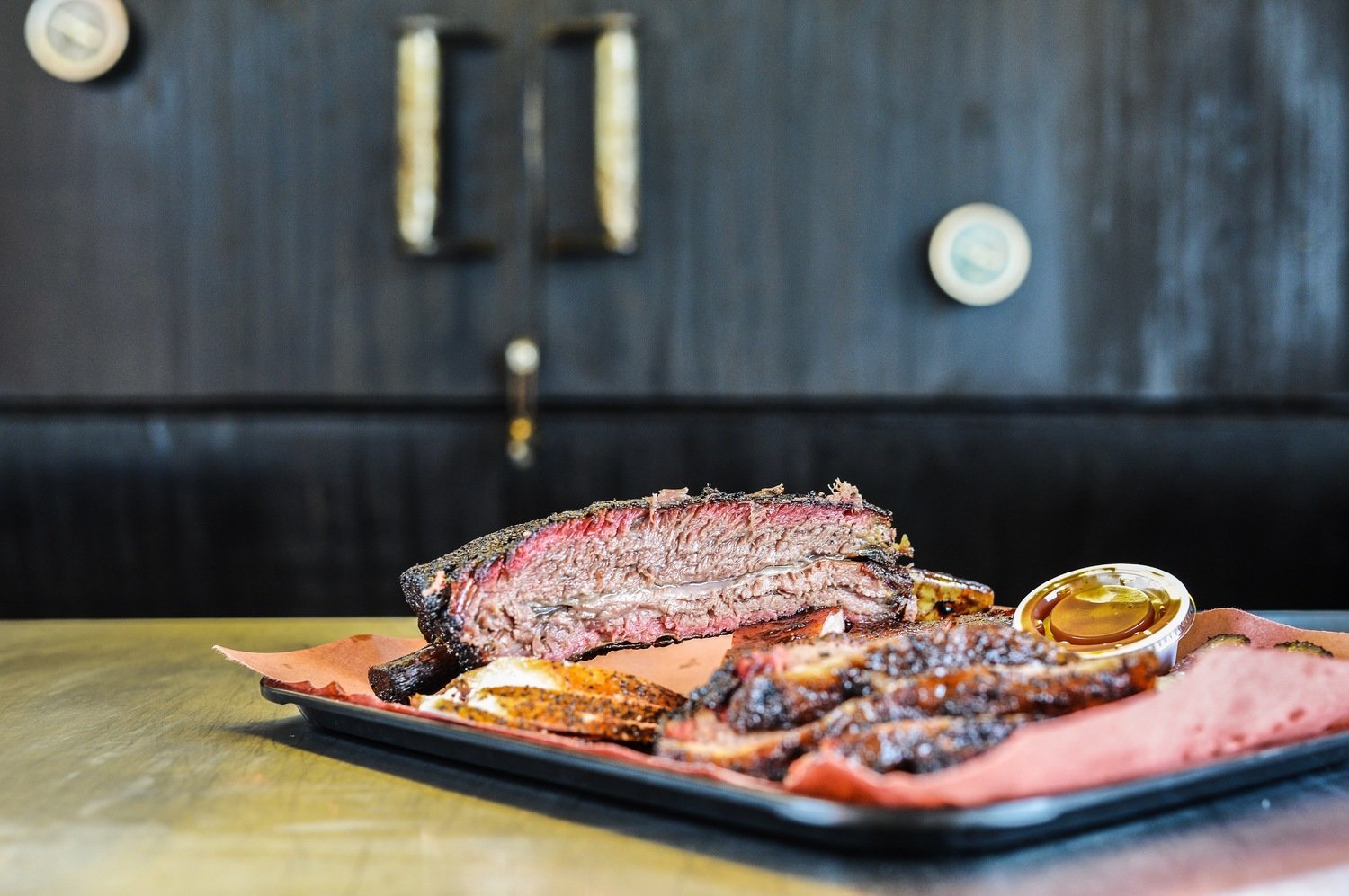Rack of beef plate ribs