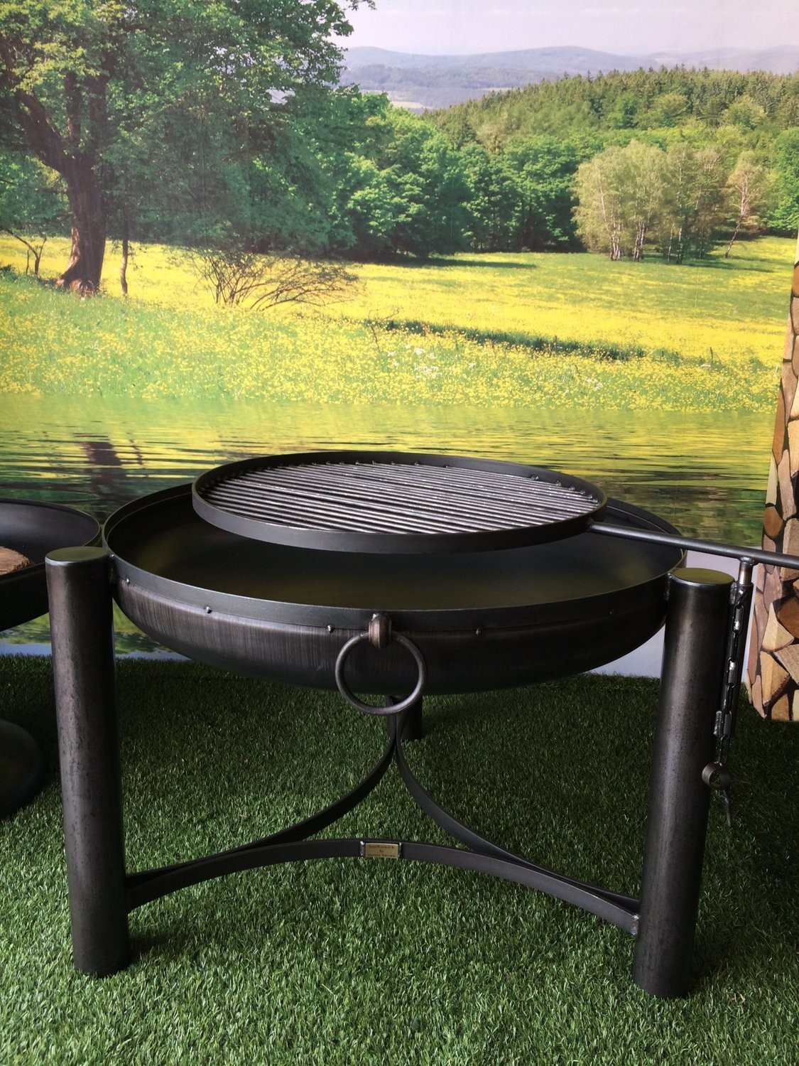 The Celtic Swing Arm Grill Range