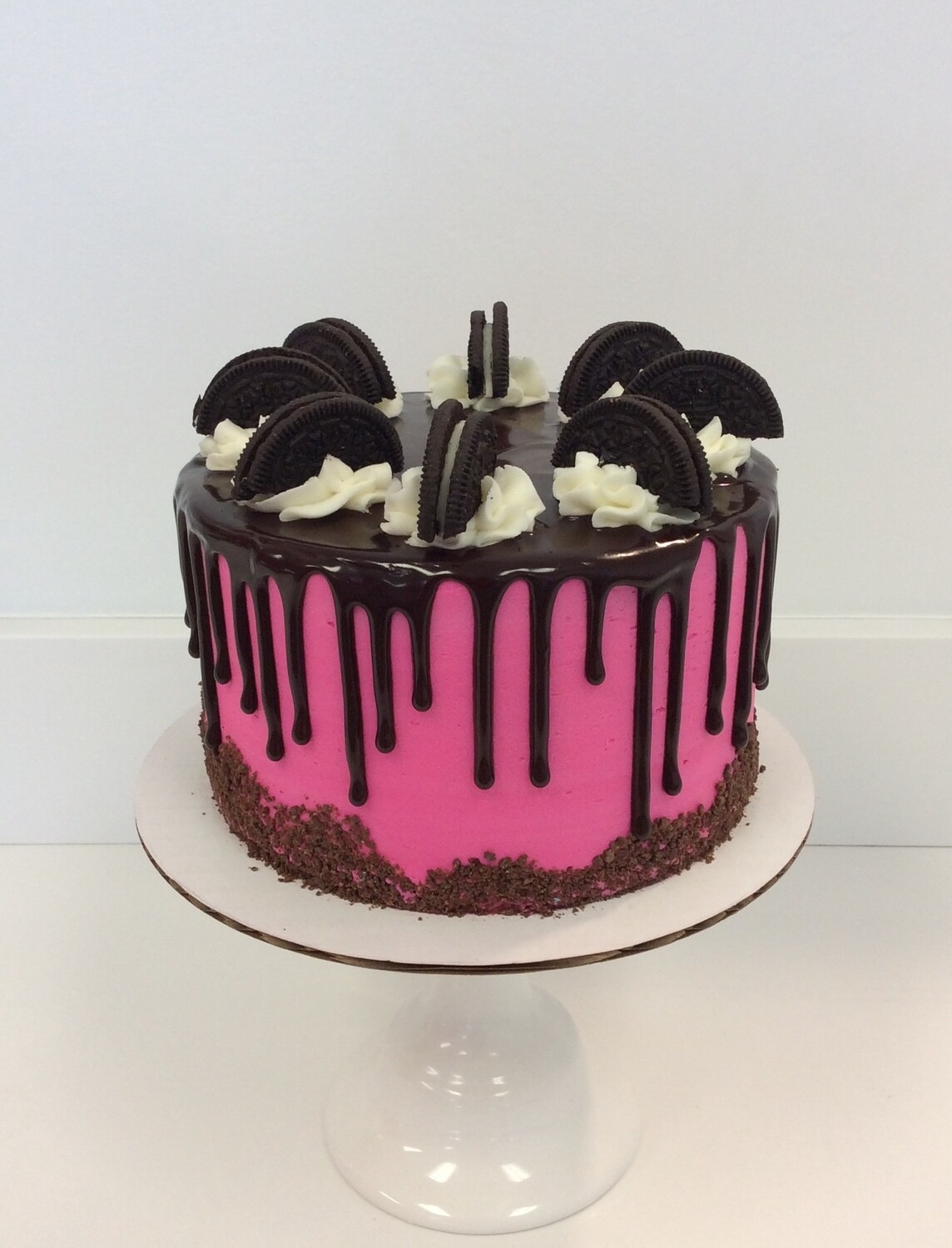 Chocolate Oreo Drip Cake