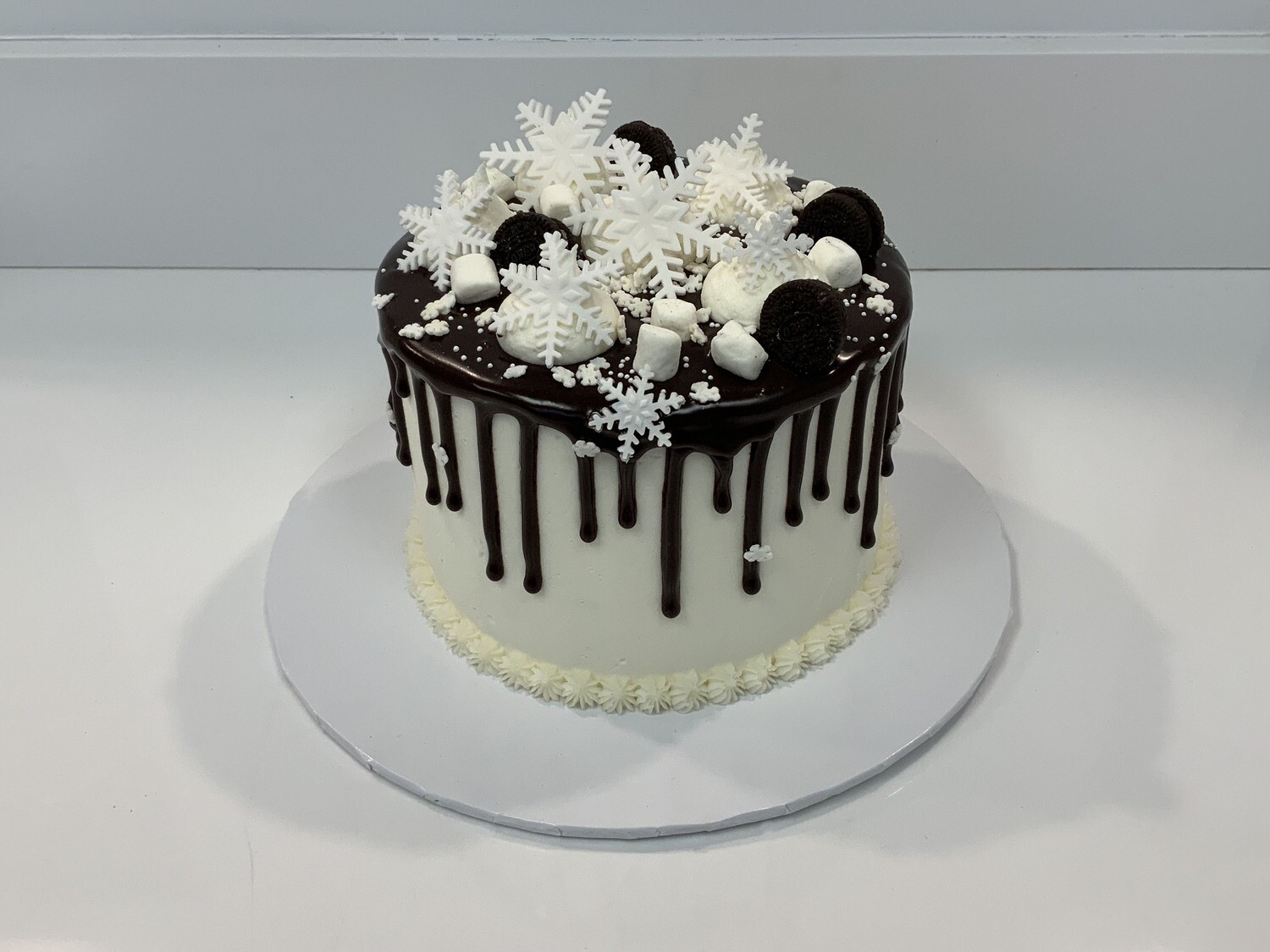 Snowflake Drip Cake