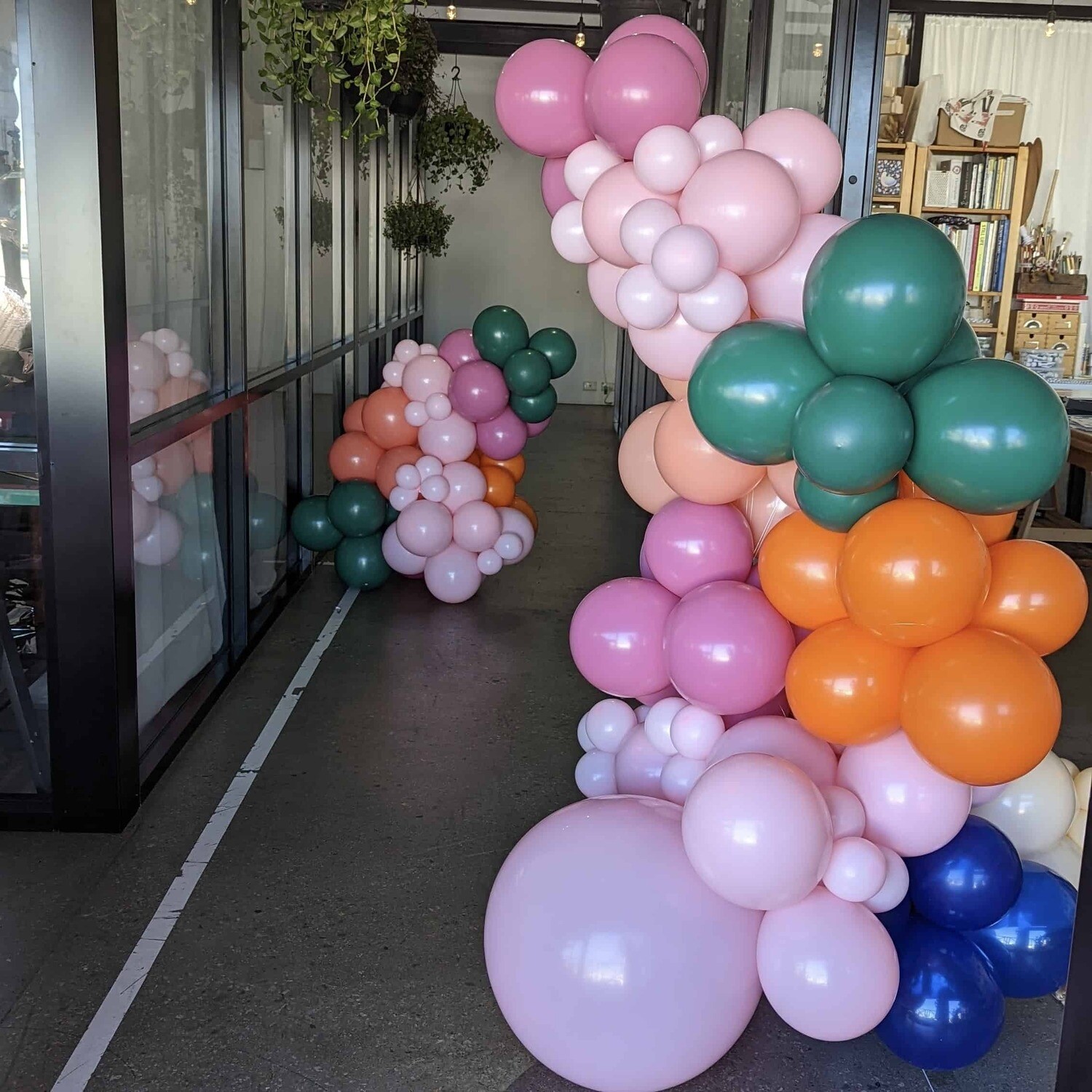 Freestanding Balloon Garland 2m Perth Custom Colours & Quick Turn