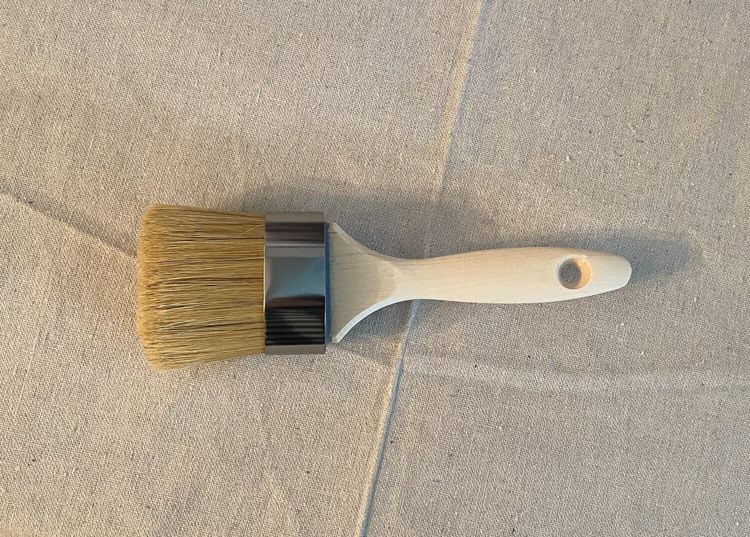 MudPaint 2" Oval Natural Bristle Paint Brush