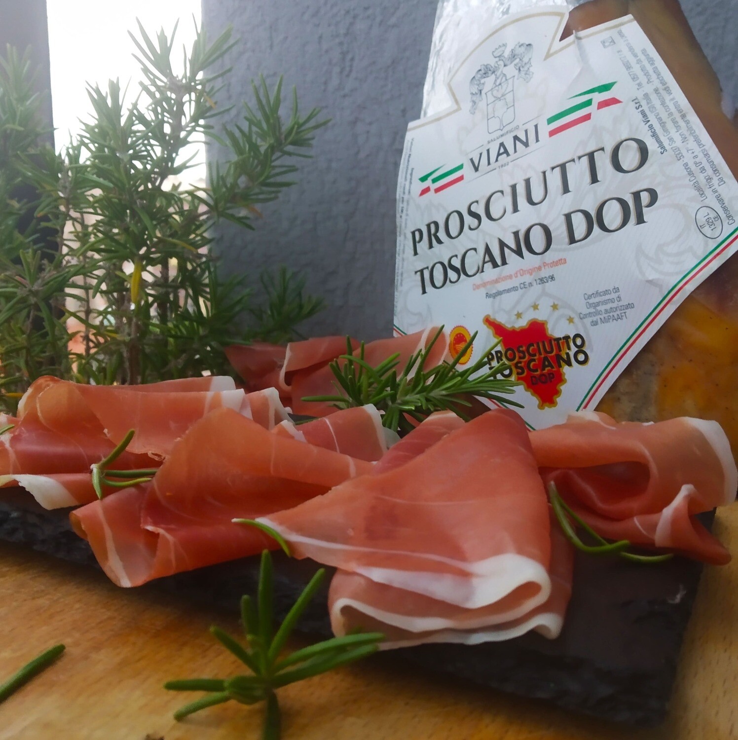 PROSCIUTTO CRUDO TOSCANO DOP