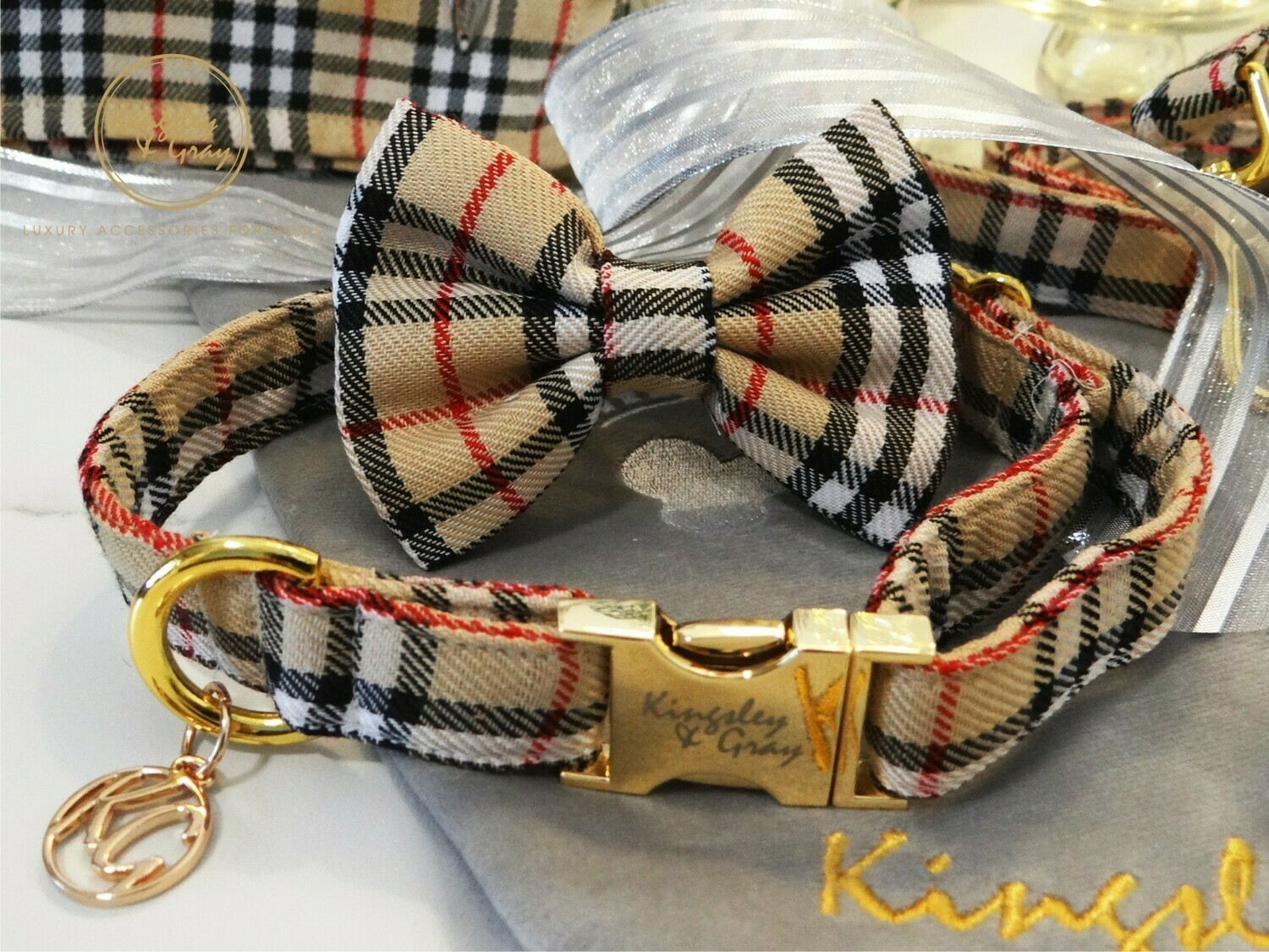 BURGUNDY BERRY DOG COLLAR Kingsley & Gray