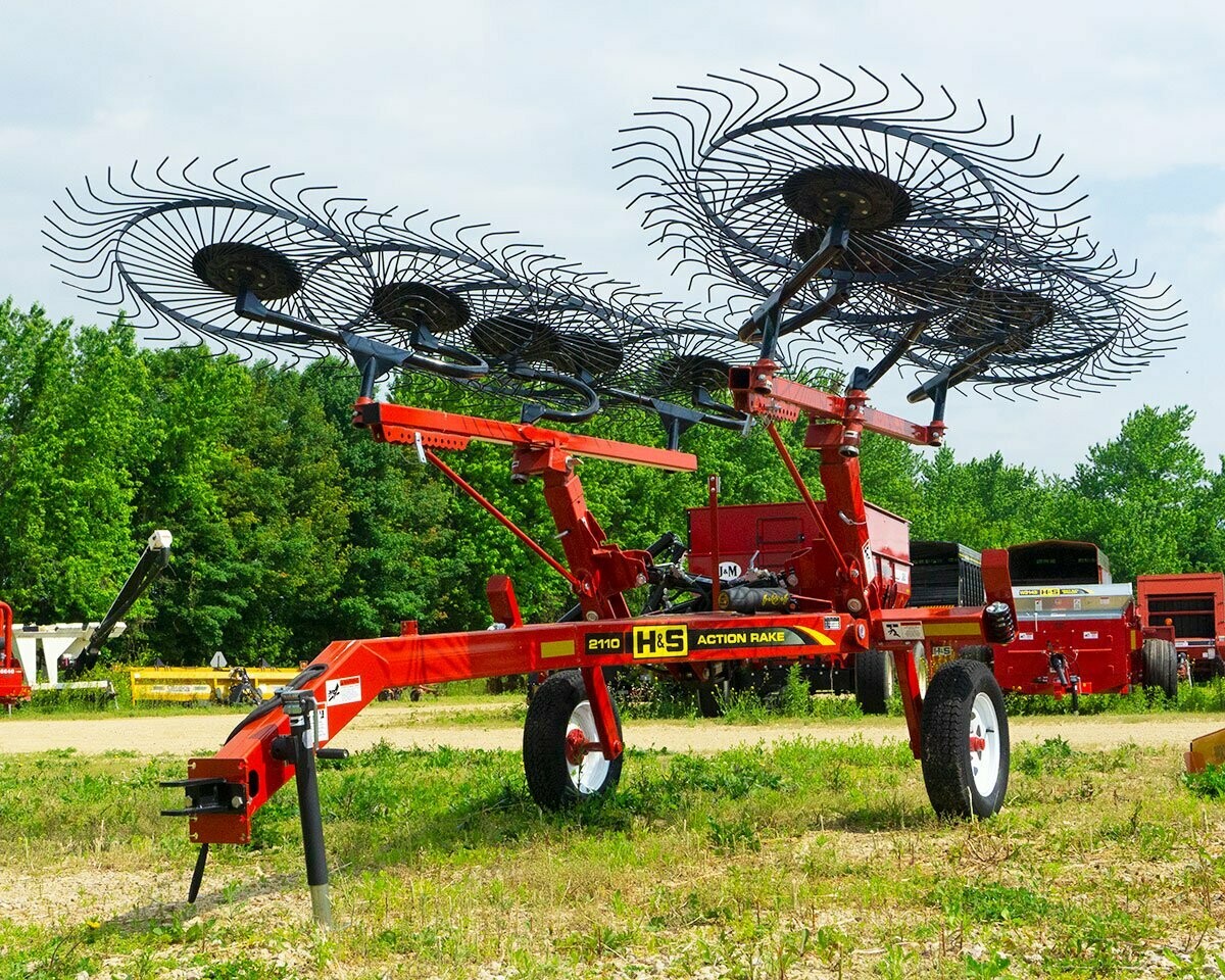 H & S AR2110 10 INCH WHEEL ACTION RAKE
