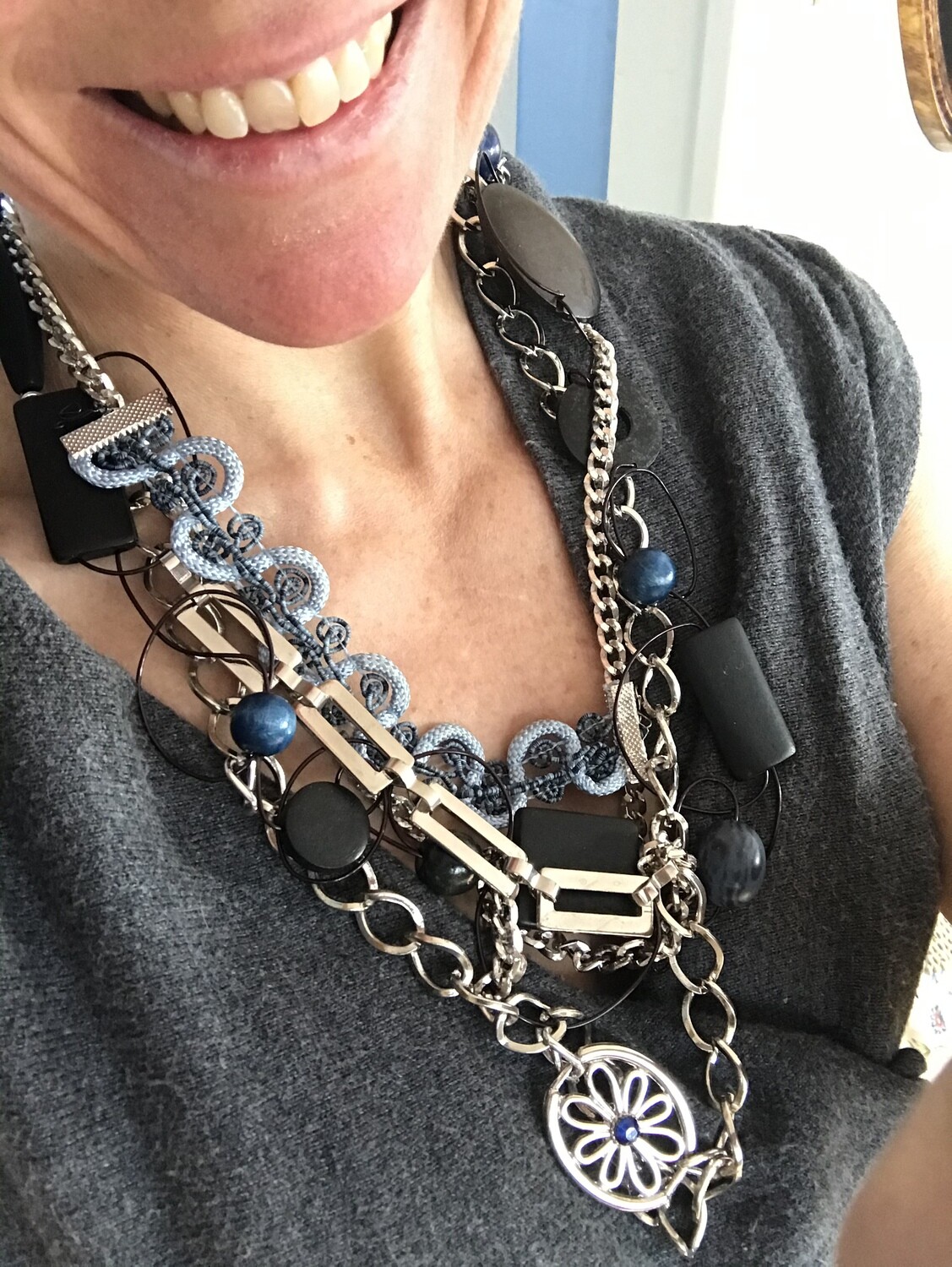 Collier De Déclenchement (Breast Collar) Pour Mulet – Modèle Ruban Rouge, Marque Tiffanys Braided Tack