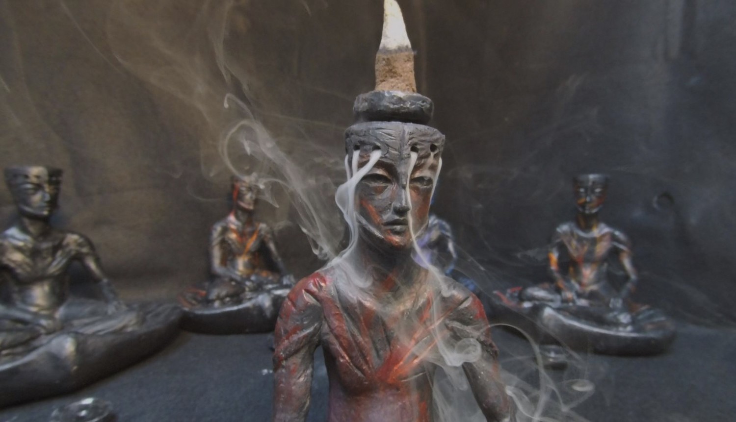 Thinker Backflow Incense Fountain