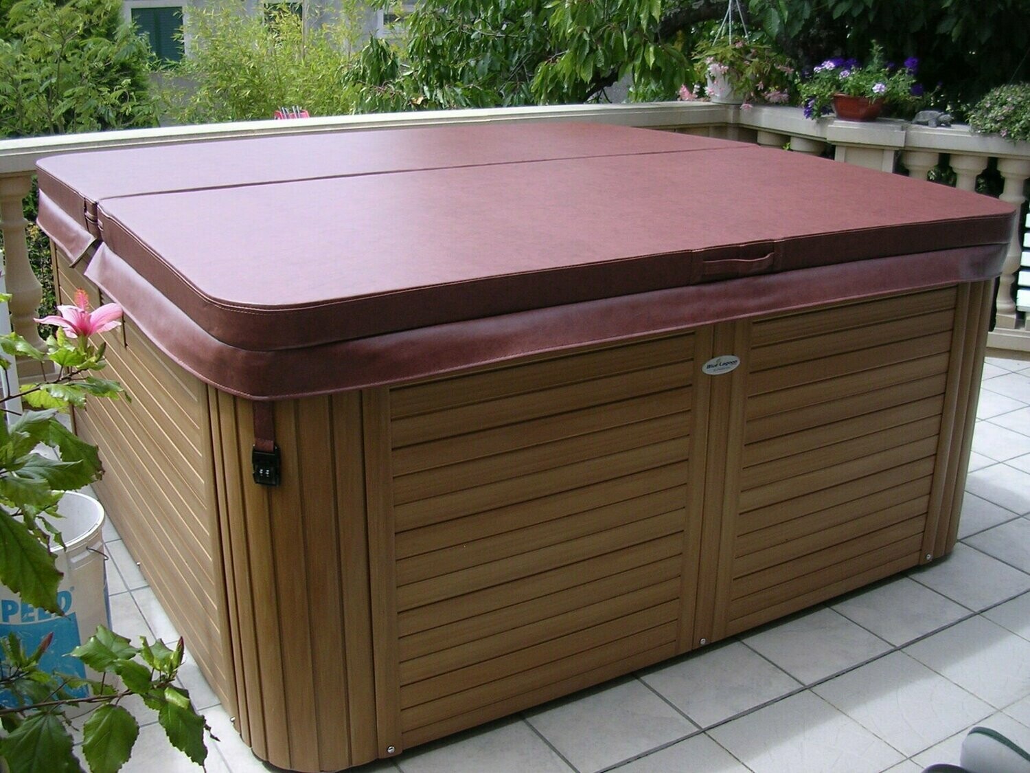 Couvertures tous modèles de spas Bluelagoonspas