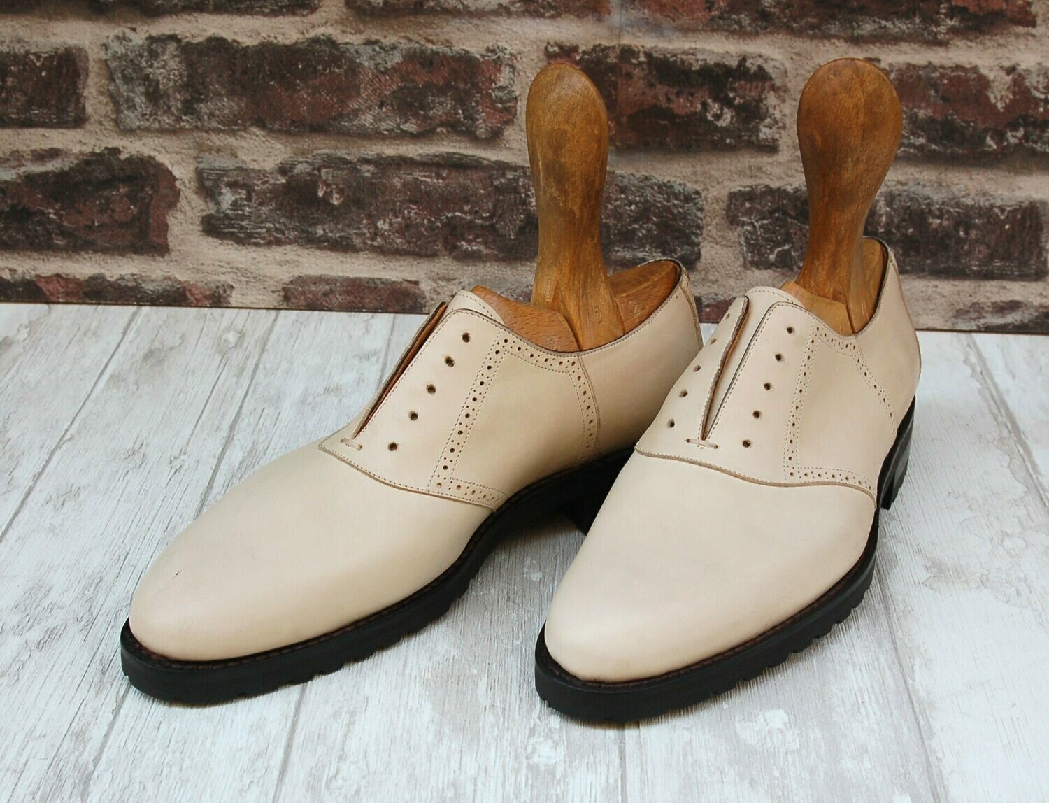 eastland saddle oxfords