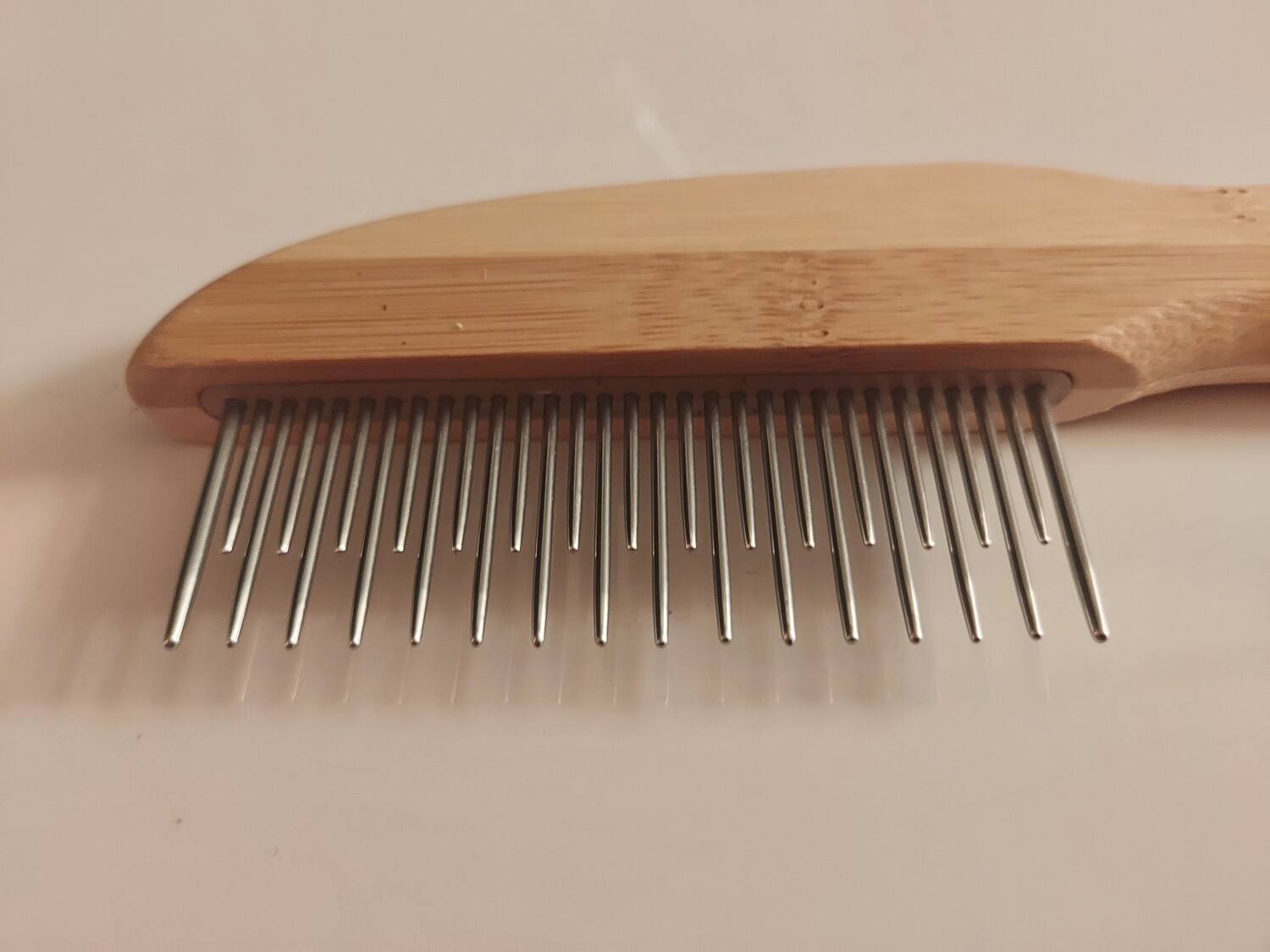 Detangler comb rotating DOUBLE PINS, BAMBOO