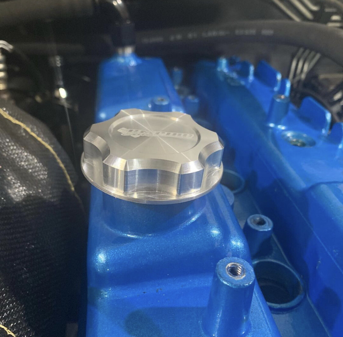 EMPIRE ELITE BILLET BARRA OIL CAPS